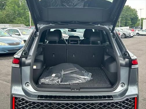 2025 Volkswagen Tiguan 2.0T SE R-Line Black 4MOTION