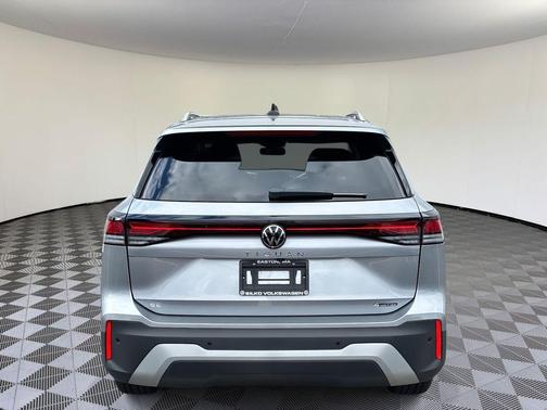 2026 Volkswagen Tiguan 2.0T SE 4MOTION