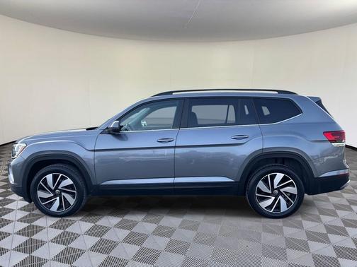 2024 Volkswagen Atlas 2.0T SE w/Technology 4MOTION
