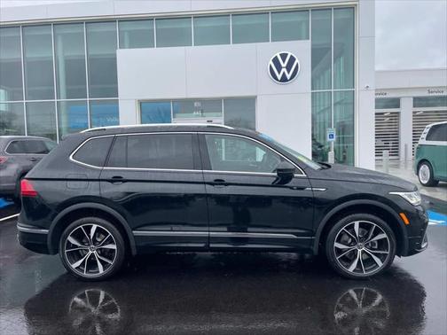 2023 Volkswagen Tiguan 2.0T SEL R-Line 4MOTION