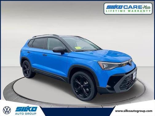 2025 Volkswagen Taos 1.5T SE Black