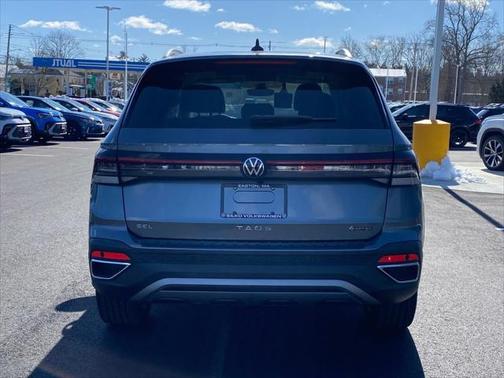 2025 Volkswagen Taos 1.5T SEL