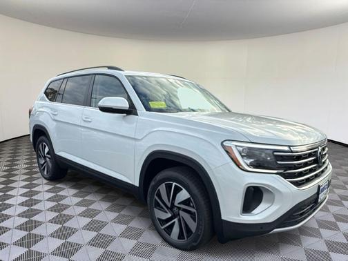 2026 Volkswagen Atlas 2.0T SE w/Technology 4MOTION