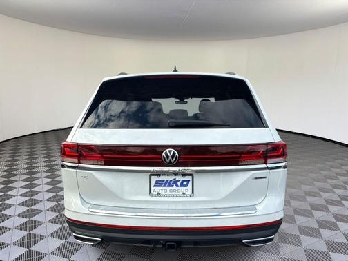 2026 Volkswagen Atlas 2.0T SE w/Technology 4MOTION