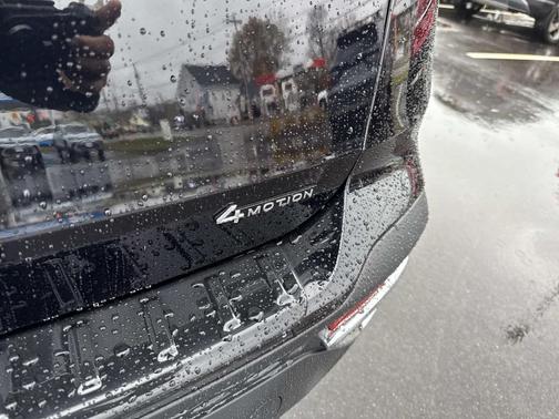 2025 Volkswagen Taos 1.5T SEL