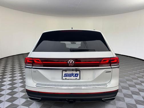 2026 Volkswagen Atlas 2.0T SE w/Technology 4MOTION