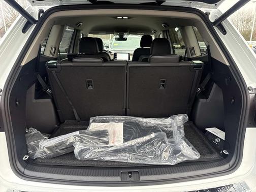 2026 Volkswagen Atlas 2.0T SE w/Technology 4MOTION