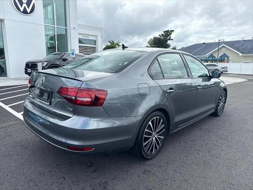 2016 Volkswagen Jetta 1.8T Sport