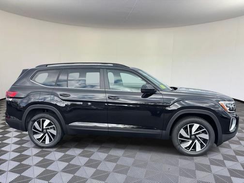 2026 Volkswagen Atlas 2.0T SE w/Technology 4MOTION