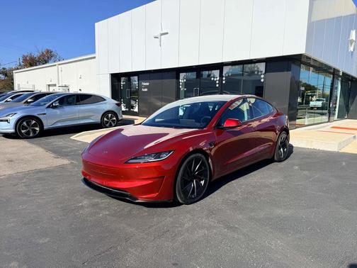 2024 Tesla Model 3 Performance