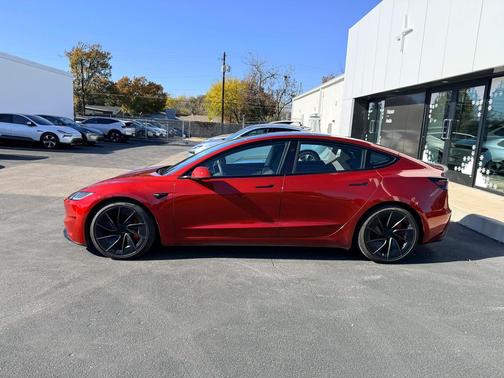 2024 Tesla Model 3 Performance