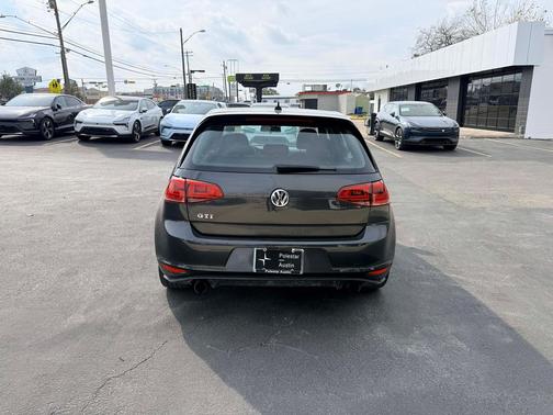 2016 Volkswagen Golf GTI 2.0T S 4-Door