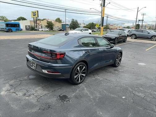 2022 Polestar 2 Long Range Dual Motor