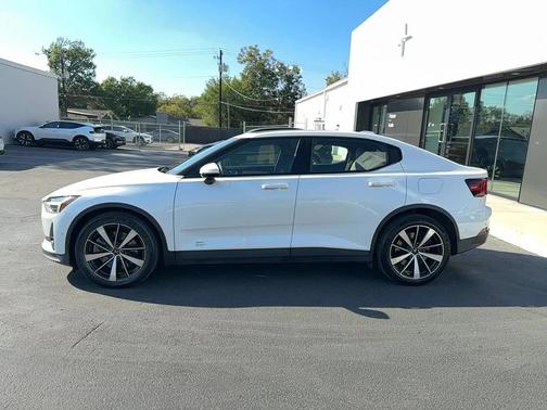 2022 Polestar 2 Long range Dual motor - AWD - Plus,Pilot