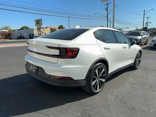 2022 Polestar 2 Long range Dual motor - AWD - Plus,Pilot