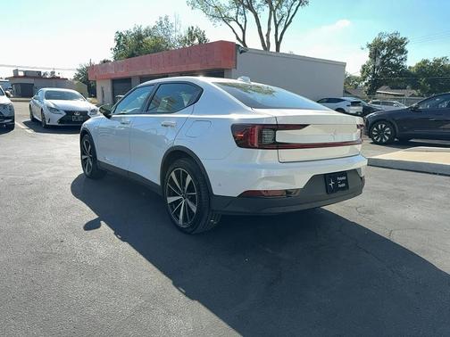 2022 Polestar 2 Long range Dual motor - AWD - Plus,Pilot