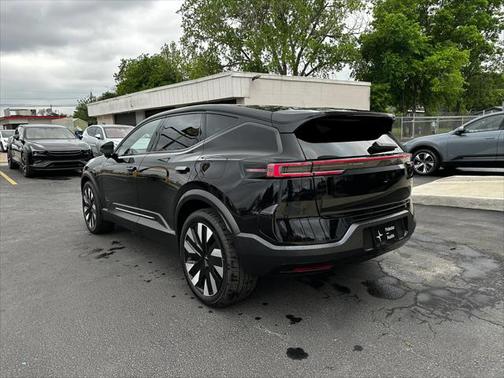 2025 Polestar 3 Long Range Single Motor Pilot Pro