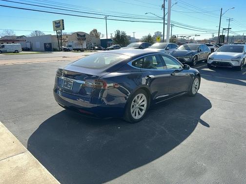 2016 Tesla Model S 90D