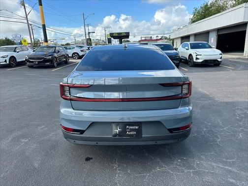 2022 Polestar 2 Long range Dual motor - AWD - Plus,Pilot