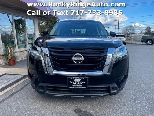 2024 Nissan Pathfinder S