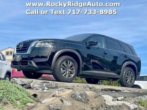 2024 Nissan Pathfinder S
