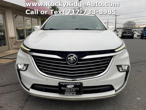 2023 Buick Enclave Essence