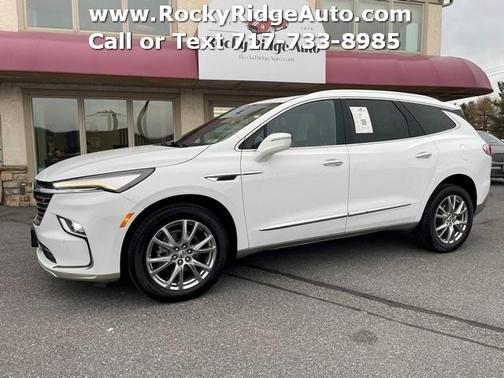 2023 Buick Enclave Essence
