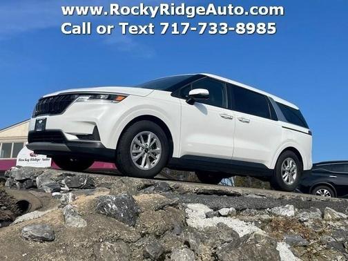 2024 Kia Carnival LX