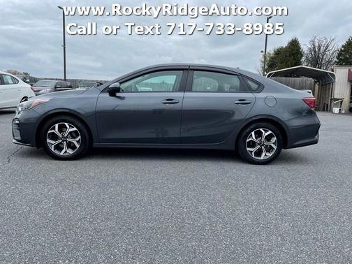 Photo 4 of 37 of 2019 Kia Forte LX-S