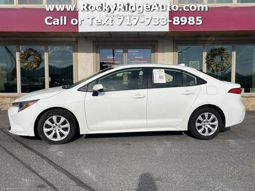 2022 Toyota Corolla LE