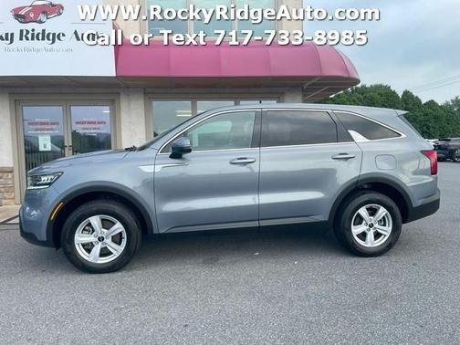2022 Kia Sorento LX