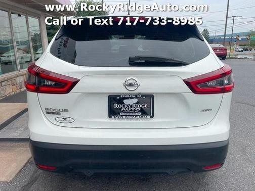 2022 Nissan Rogue Sport S