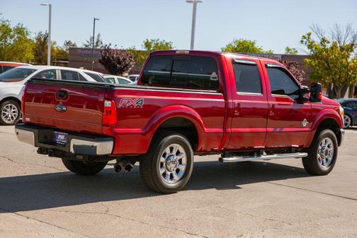 Ruby Red Metallic Tinted Clearcoat 2015 Ford F-250 Lariat