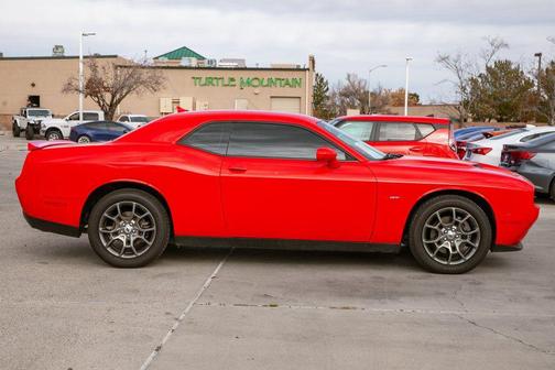 2017 Dodge Challenger GT