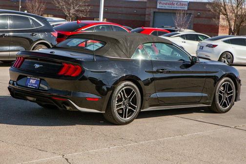 2020 Ford Mustang EcoBoost Premium