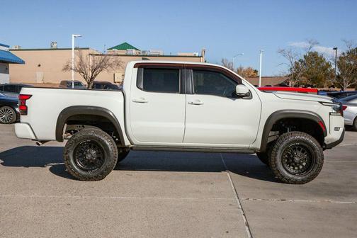 2022 Nissan Frontier PRO-4X