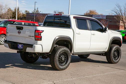 2022 Nissan Frontier PRO-4X