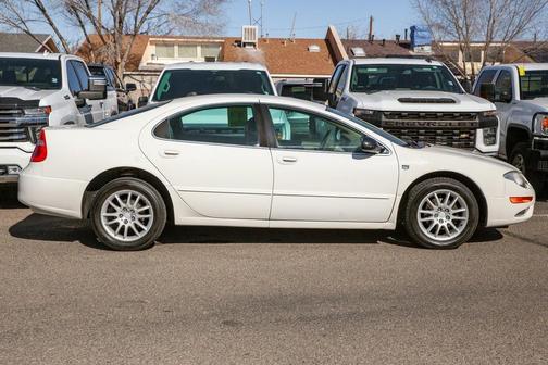 2004 Chrysler 300M Base