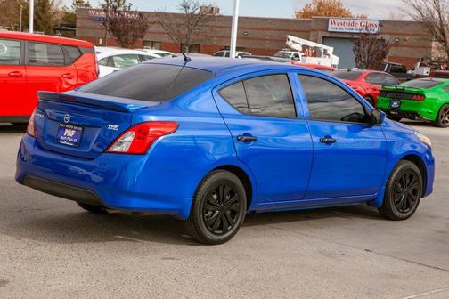 2017 Nissan Versa 1.6 S+