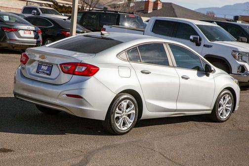 2019 Chevrolet Cruze LS