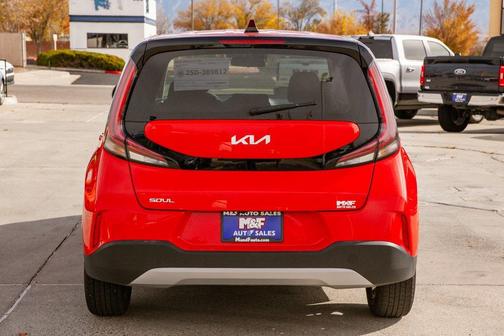 2024 Kia Soul LX