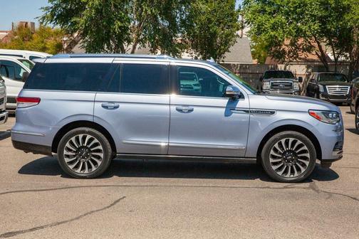 2023 Lincoln Navigator Black Label