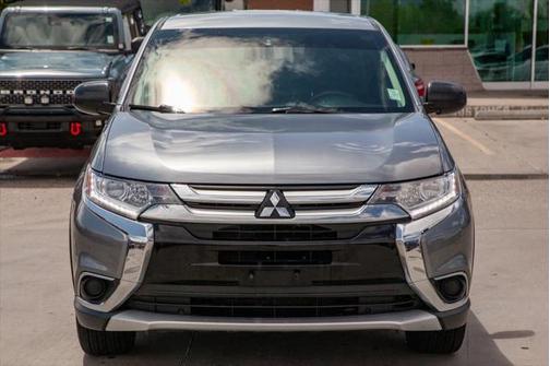 2018 Mitsubishi Outlander ES