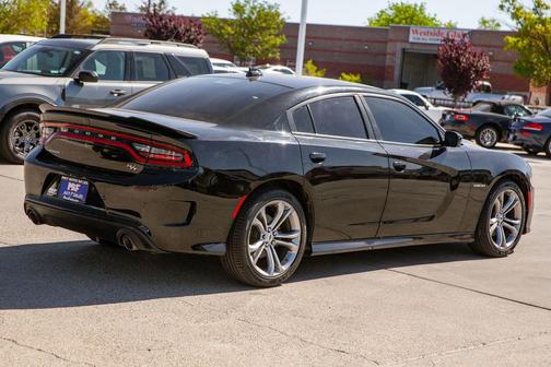Pitch Black Clearcoat 2022 Dodge Charger R/T