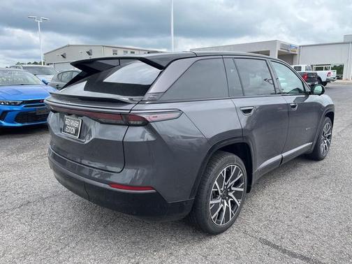 2025 Jeep Wagoneer S Limited