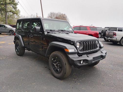 Black Clearcoat 2026 Jeep Wrangler Sport