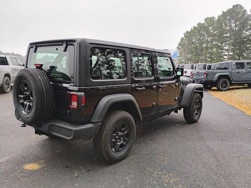 Black Clearcoat 2026 Jeep Wrangler Sport