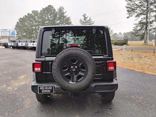 Black Clearcoat 2026 Jeep Wrangler Sport