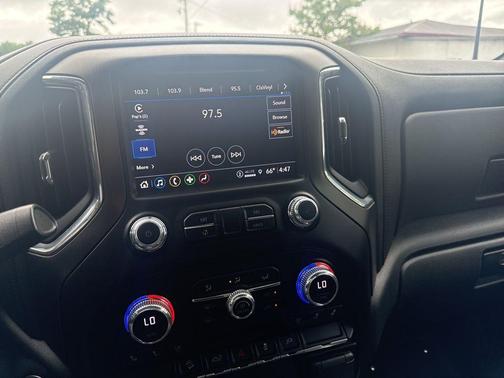 Summit White 2021 GMC Sierra 1500 AT4