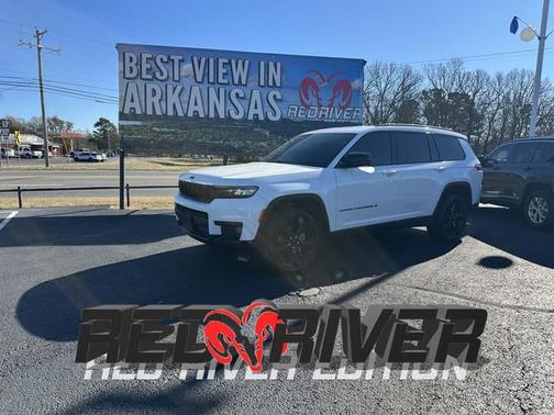 2023 Jeep Grand Cherokee L Laredo